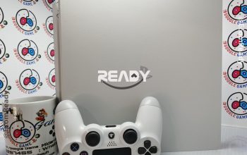 PLAYSTATION 4 SLIM WHITE