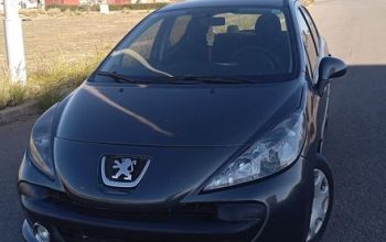 peugeot207 essnace 2011