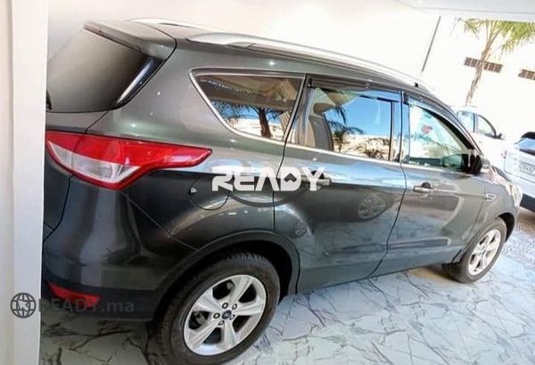 Ford Kuga model 2016