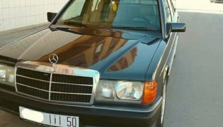 Mercedes Benz 190