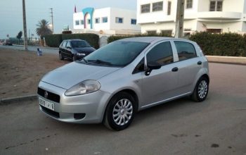 Grande Punto model 2011 diesel