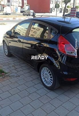 Ford Fiesta trend plus (Essence)