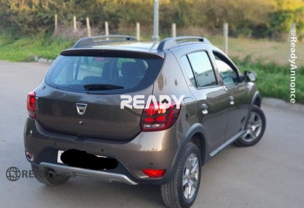 Dacia sandero Modèle : 2021