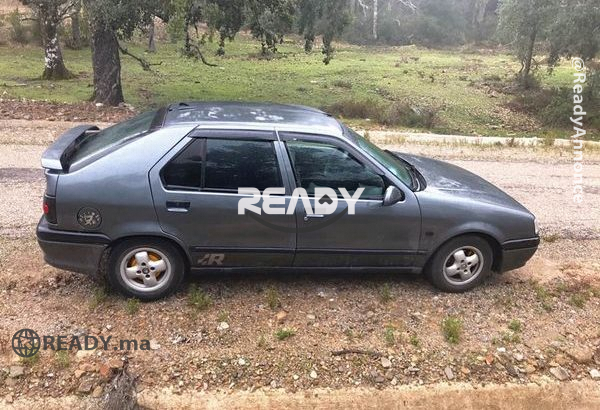 Renault 19 diesel turbo à vendre 7c