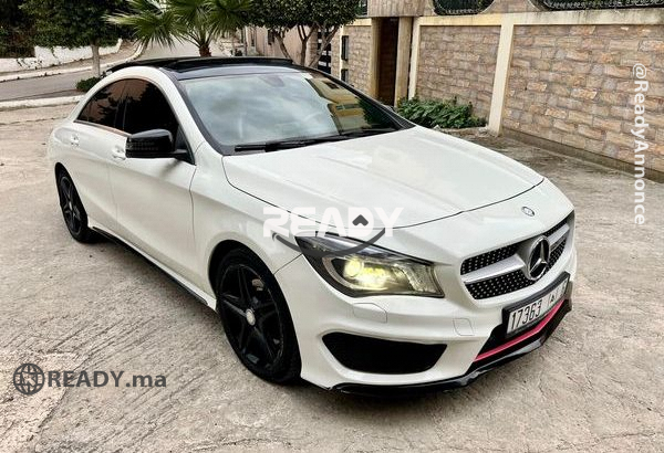 MERCEDES-BENZ CLA220D PACK AMG