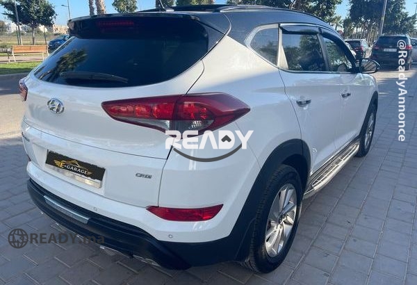 Hyundai Tucson,