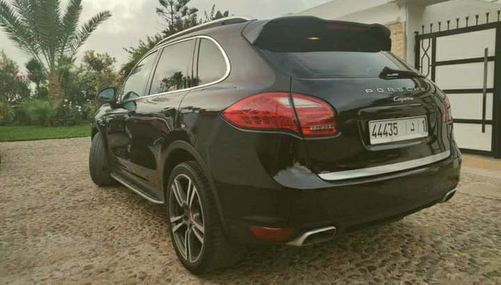 Porsche cayenne black édition