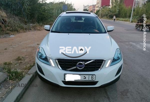 VOLVO XC60 modèle 2011