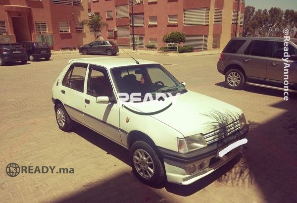 Peugeot 205 essence