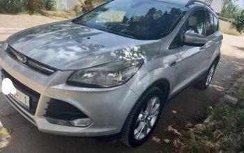 Ford Kuga titanium