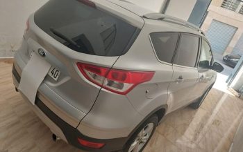 Ford kuga diesel model 2014