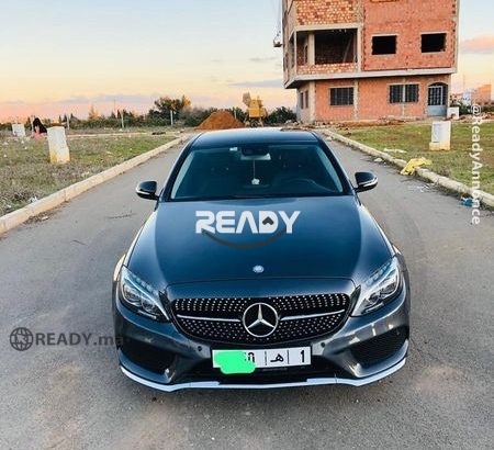 Mercedes-Benz C220